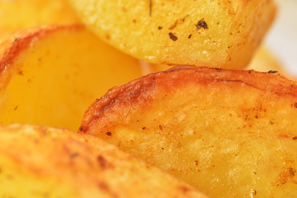 Garlic roast potatoes