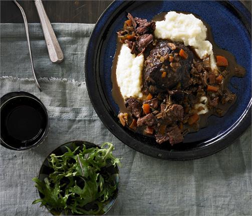 Red wine braised beef cheeks - beef recipes