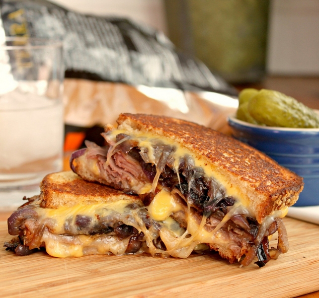 Roast beef and grilled cheese sandwich - beef recipes