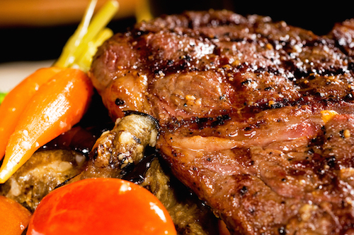 grilling steak